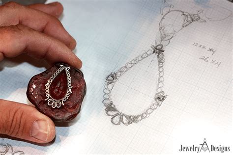 Designer Jewelry: How to Repair It 